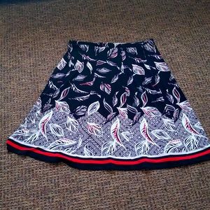 Beautiful skirt size 14-16